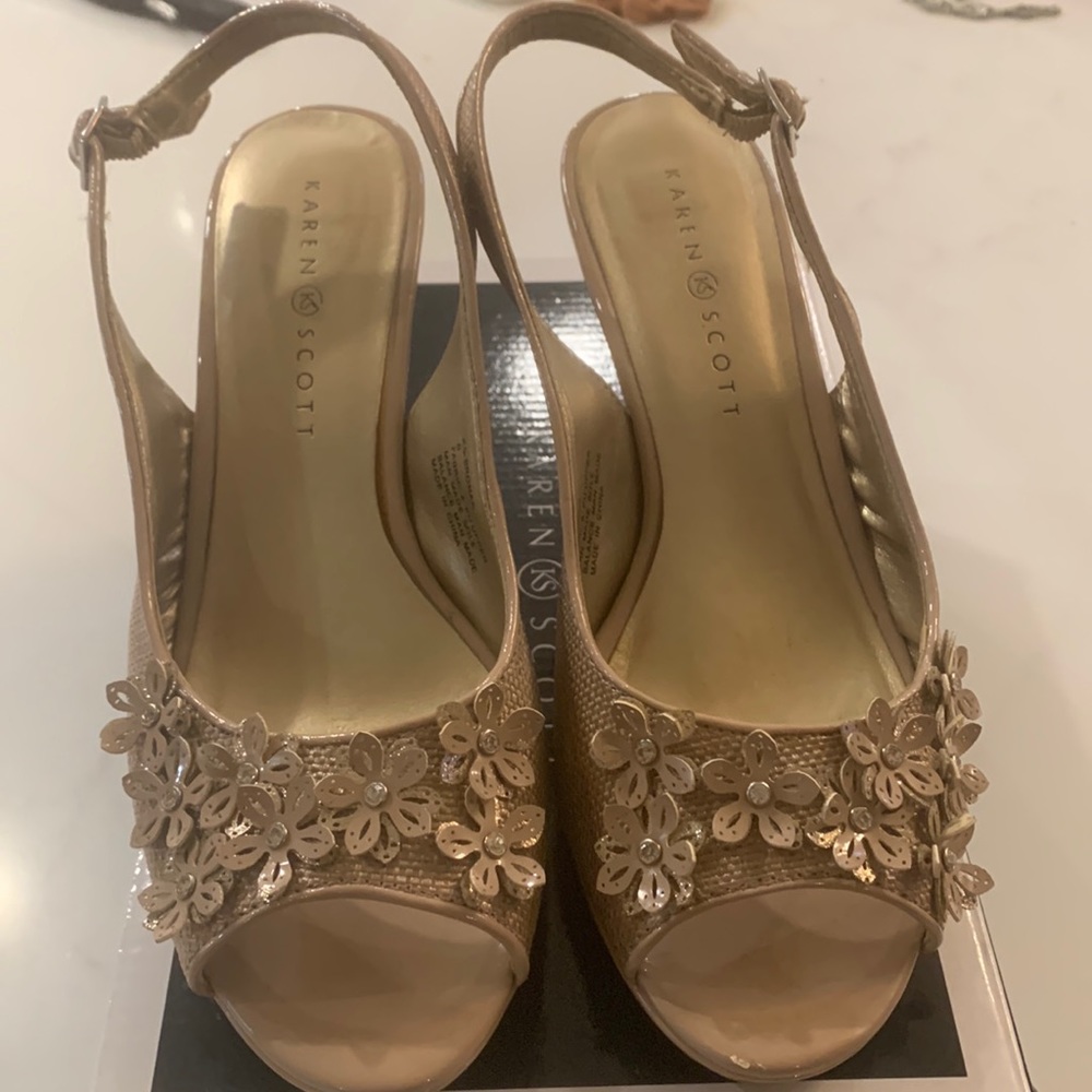 Super cute spring 3” heals